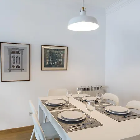 Lovelystay - Family Modern * ליסבון