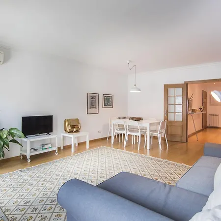 Apartman Lovelystay - Family Modern